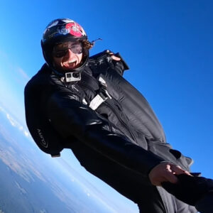 Max de wingsuit